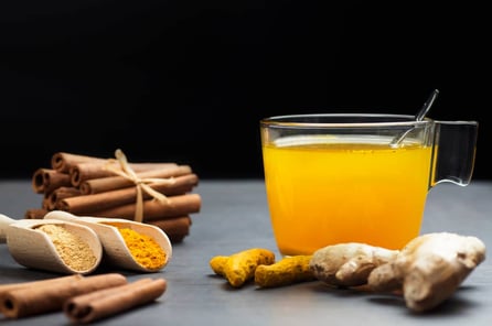 Infusion-de-curcuma-1-1