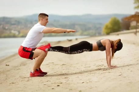 entrenamiento-en-pareja-flexcarretilla